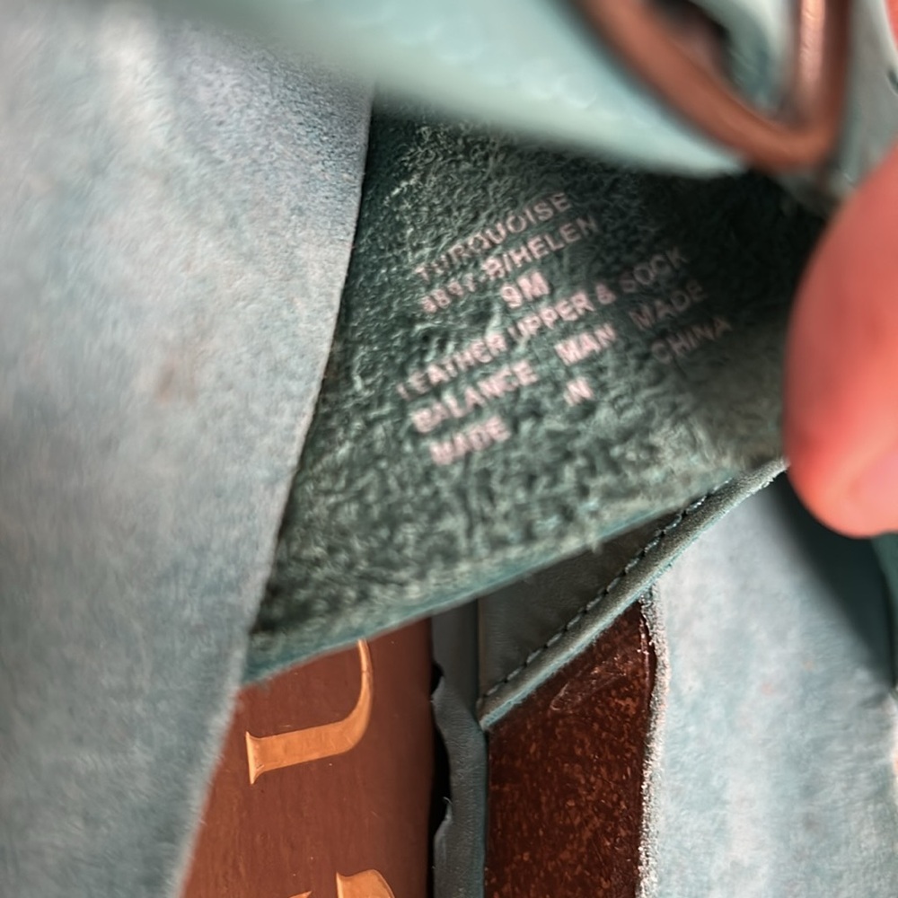 White Mt Sandals - image 6